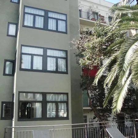 Aramunt Aparthotel 3*